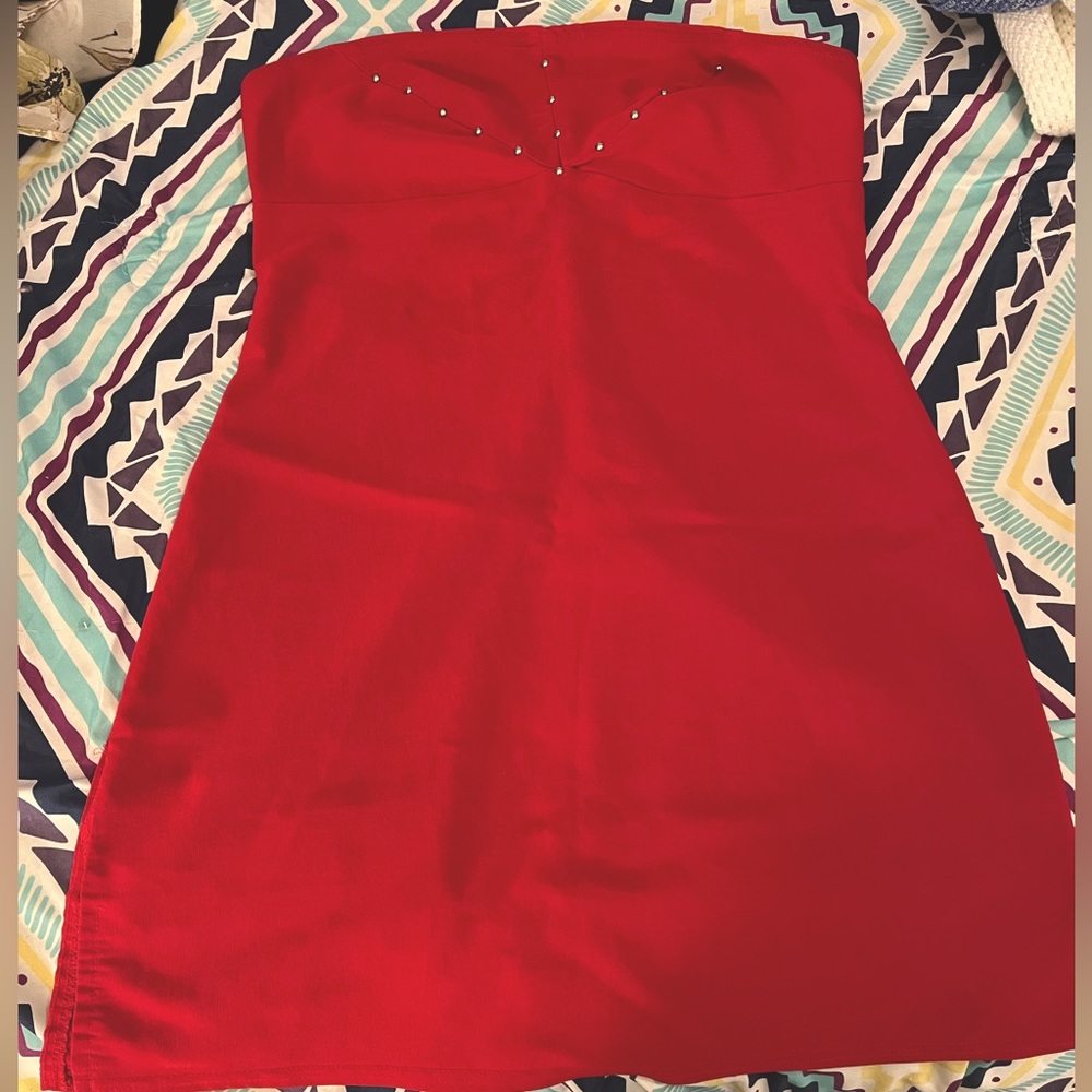 Mirrors strapless mini dress. US size L. Medium wear, decent condition. Red.